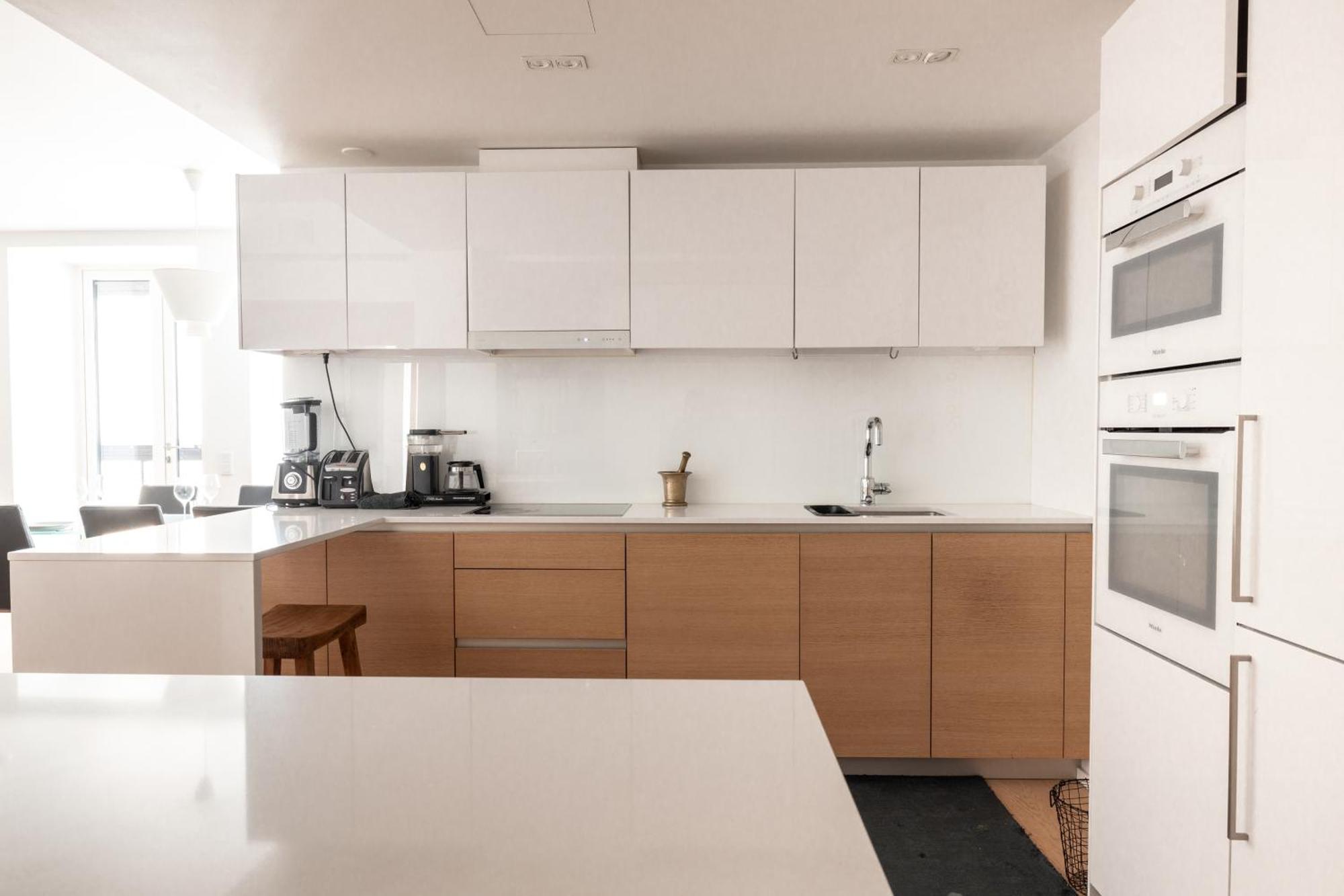 2ndhomes Gorgeous And Modern 2br With Balcony Appartement